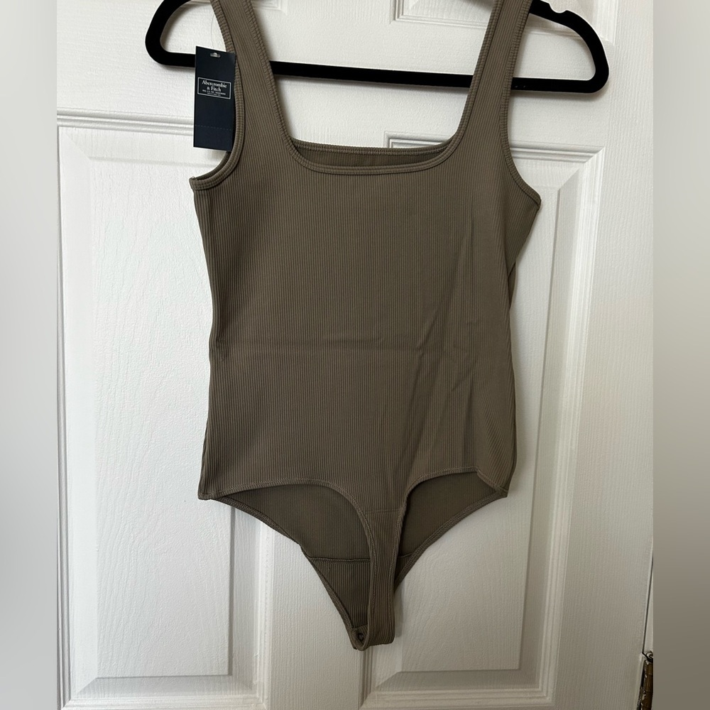 NWT Abercrombie Cotton Ribbed Seamless Squareneck Bodysuit - Picture 6 of 7